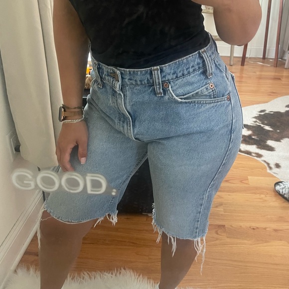 Vintage Levi Bermuda shorts Women’s Size 6/8 - Picture 8 of 8